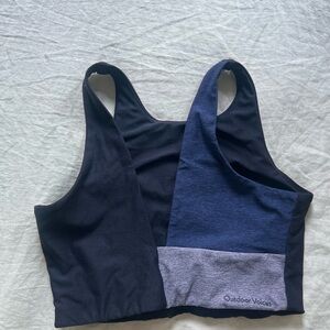Outdoor Voices Women's Colorblock Sports Bra - Black and Blue